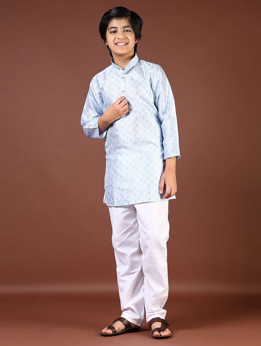 Boys Embroidered Long Sleeve Kurta And Pyjama Set - 22165510 -  Standard Image - 1