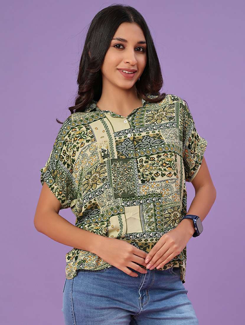 women printed collared short sleeve shirt