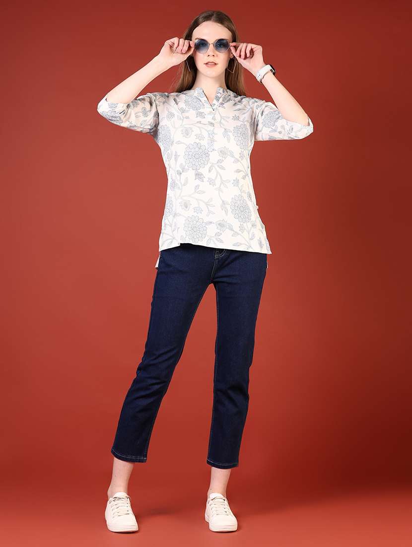 women floral printed three quarter sleeve straight kurti - 22166536 -  Standard Image - 4