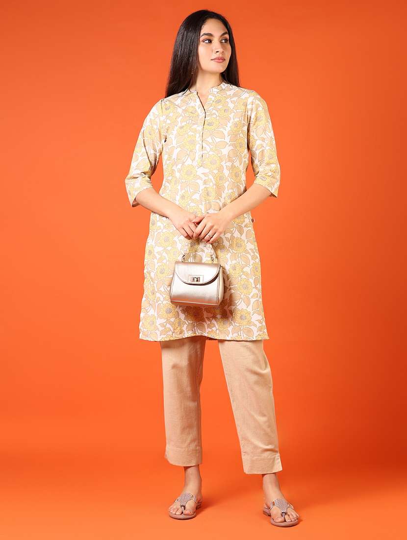 women floral printed three quarter sleeve straight kurta - 22166931 -  Standard Image - 4