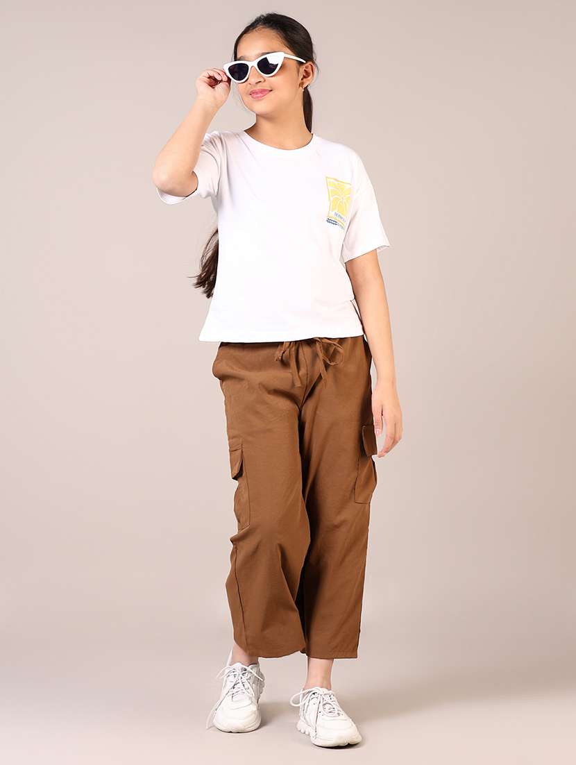 girls solid mid rise relaxed fit cargo - 22167002 -  Standard Image - 4