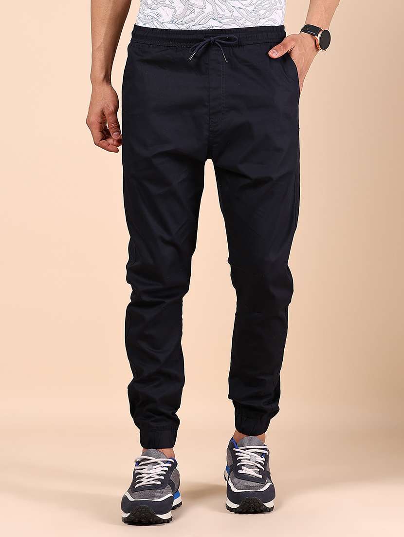 men solid mid rise regular fit jogger - 22167316 -  Standard Image - 1