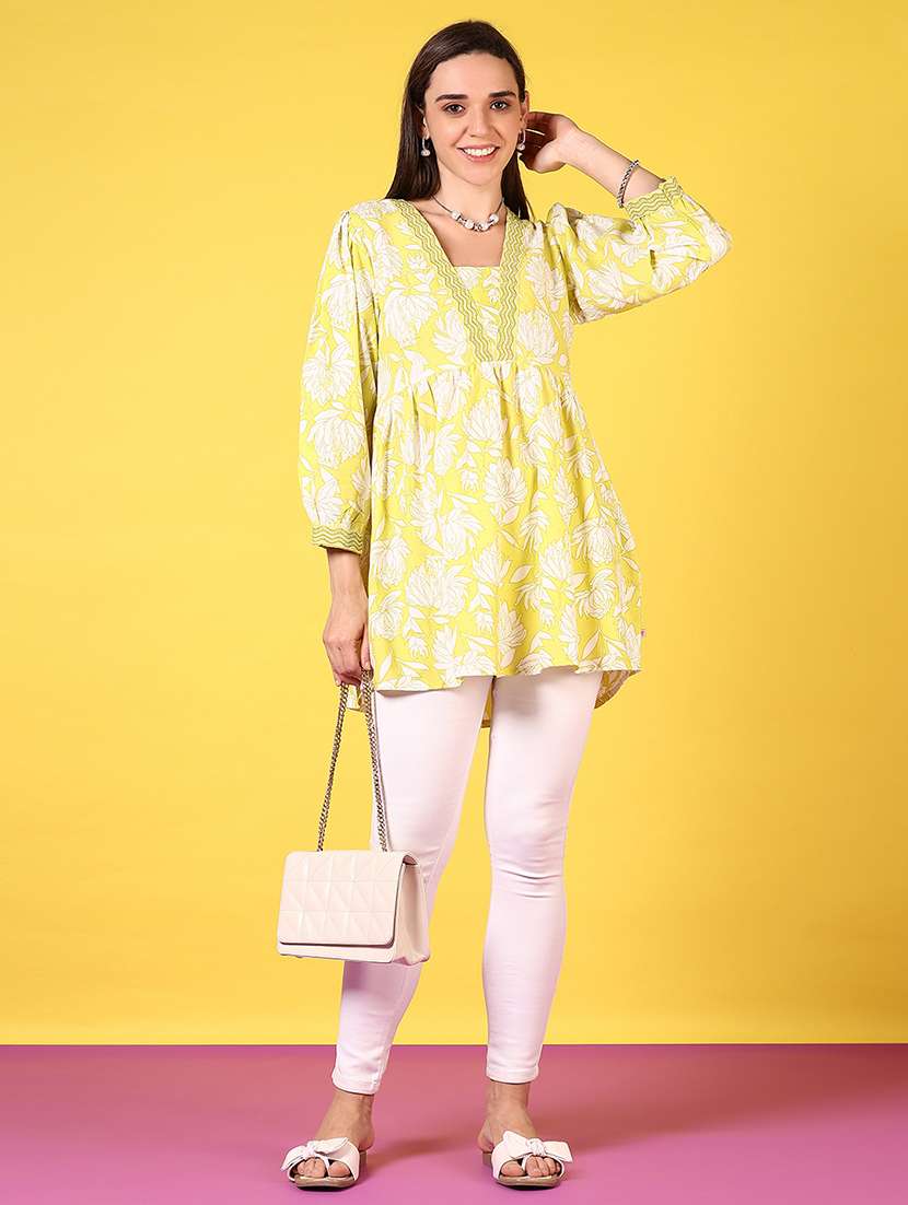 women floral printed three quarter sleeve flared kurti - 22168009 -  Standard Image - 4