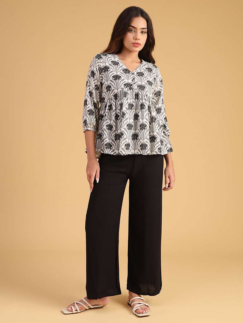 women printed three quarter sleeve flared kurti - 22168125 -  Standard Image - 4