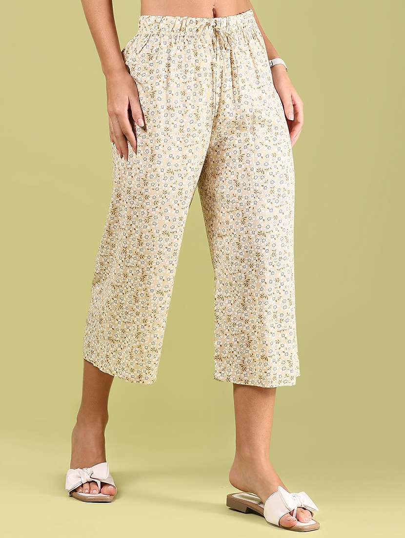 women printed mid rise relaxed fit capri - 22168529 -  Standard Image - 1