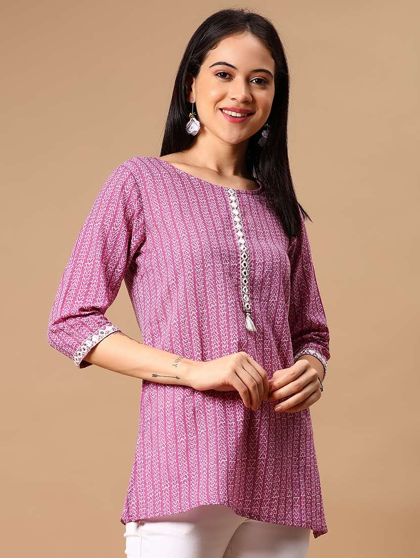 women printed three quarter sleeve straight kurti - 22168537 -  Standard Image - 1
