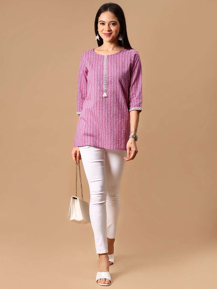 women printed three quarter sleeve straight kurti - 22168537 -  Standard Image - 4