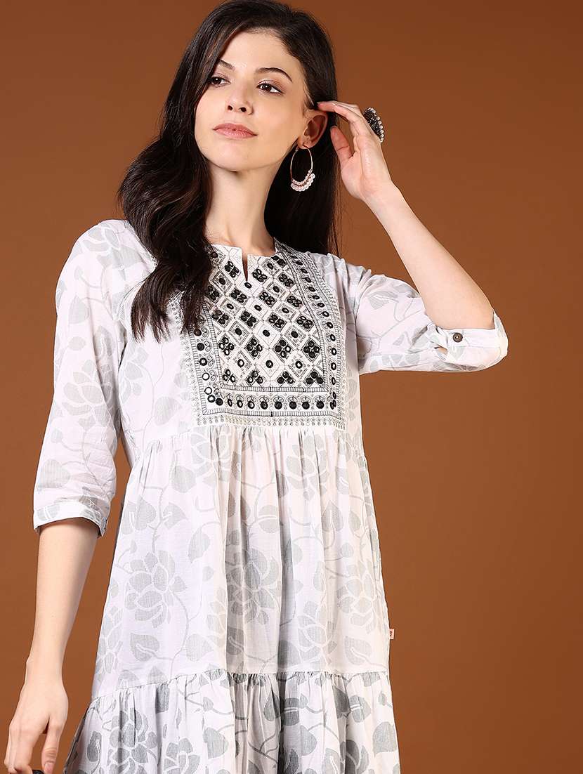 women floral printed three quarter sleeve tiered kurta - 22168778 -  Standard Image - 4