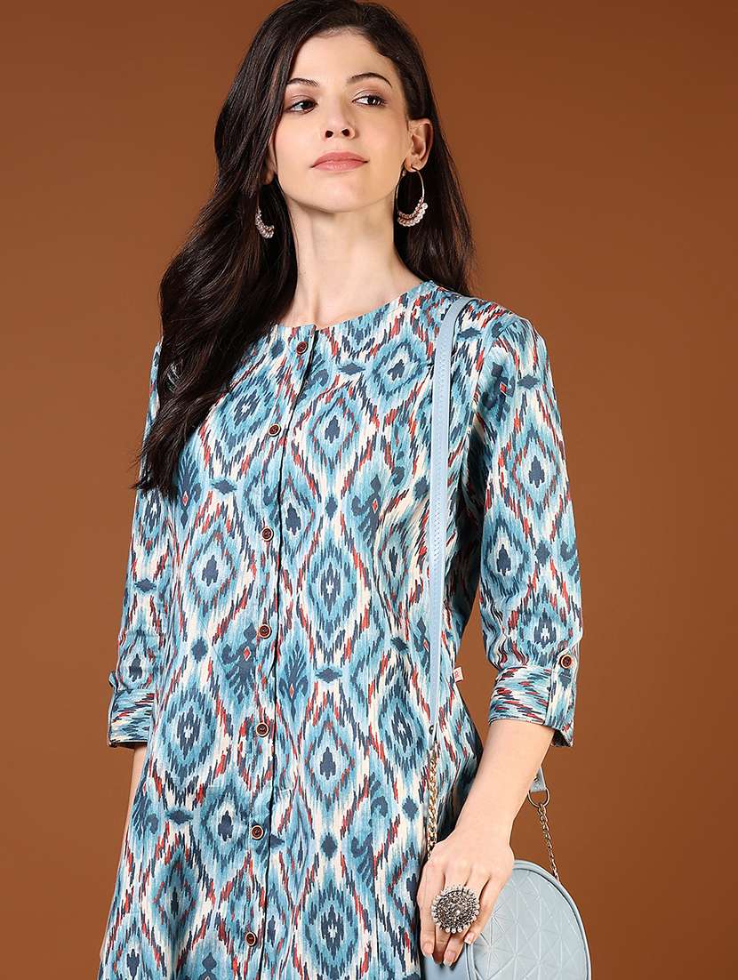 women ikat printed three quarter sleeve a-line kurta - 22168801 -  Standard Image - 4
