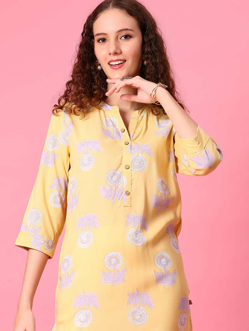 women floral printed three quarter sleeve straight kurta - 22168802 -  Standard Image - 1