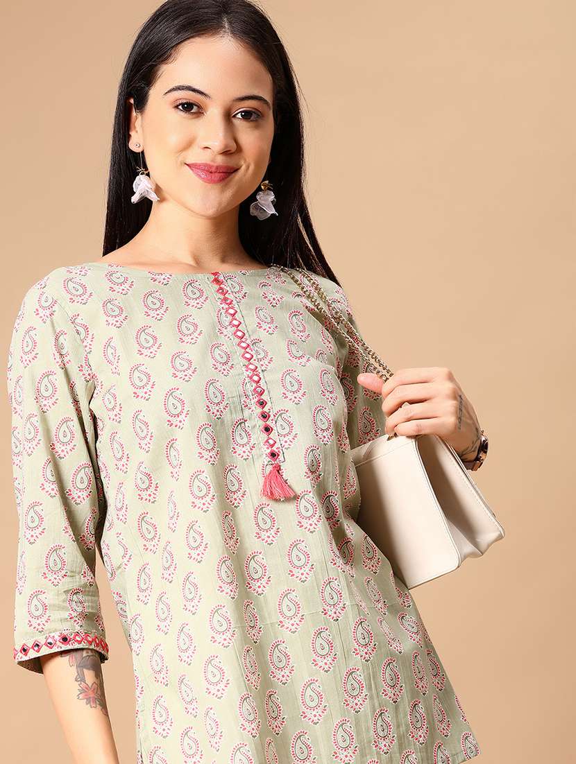 women paisley printed three quarter sleeve straight kurti - 22169845 -  Standard Image - 4