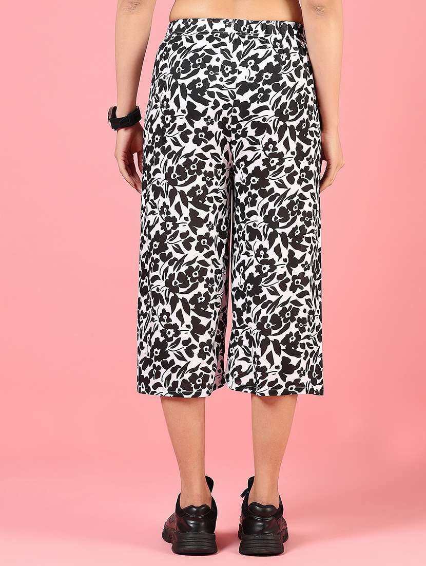 women printed mid rise relaxed fit capri - 22170496 -  Standard Image - 4