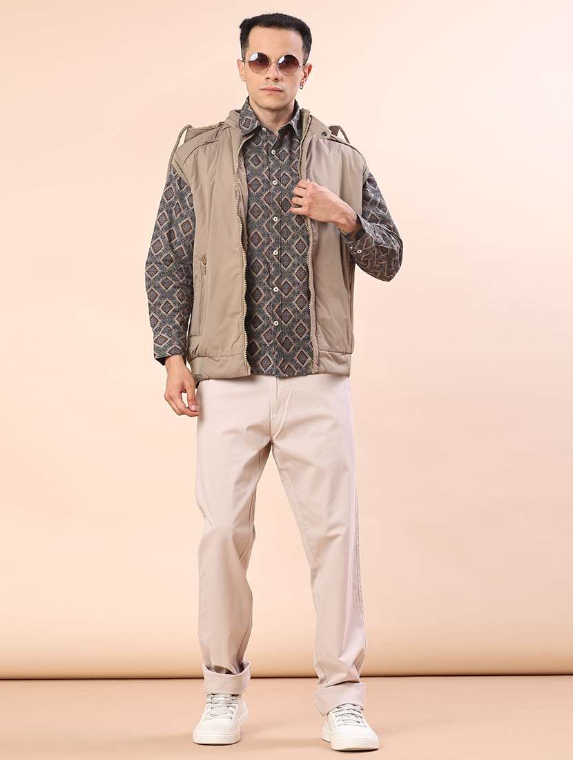 men solid sleeveless lightweight bomber jacket - 22171301 -  Standard Image - 4