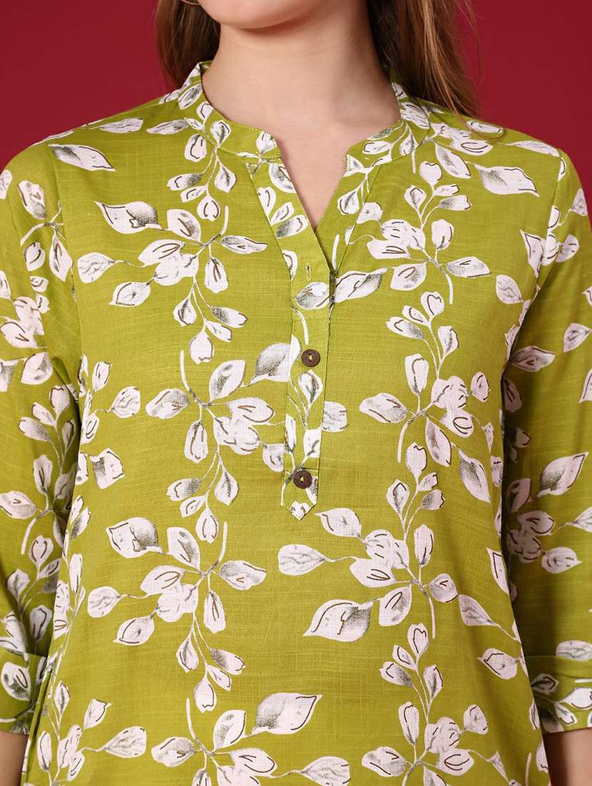 women printed three quarter sleeve straight kurta - 22173015 -  Standard Image - 4