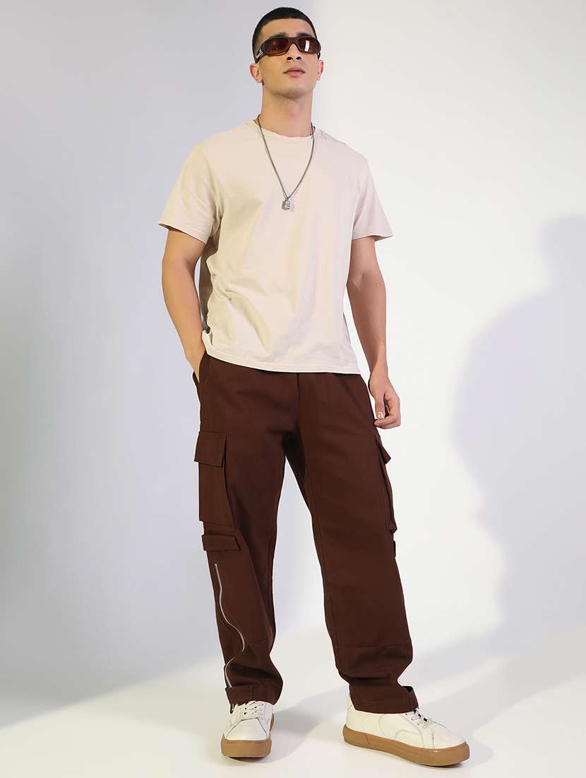 men solid mid rise relaxed fit cargo - 22173634 -  Standard Image - 4