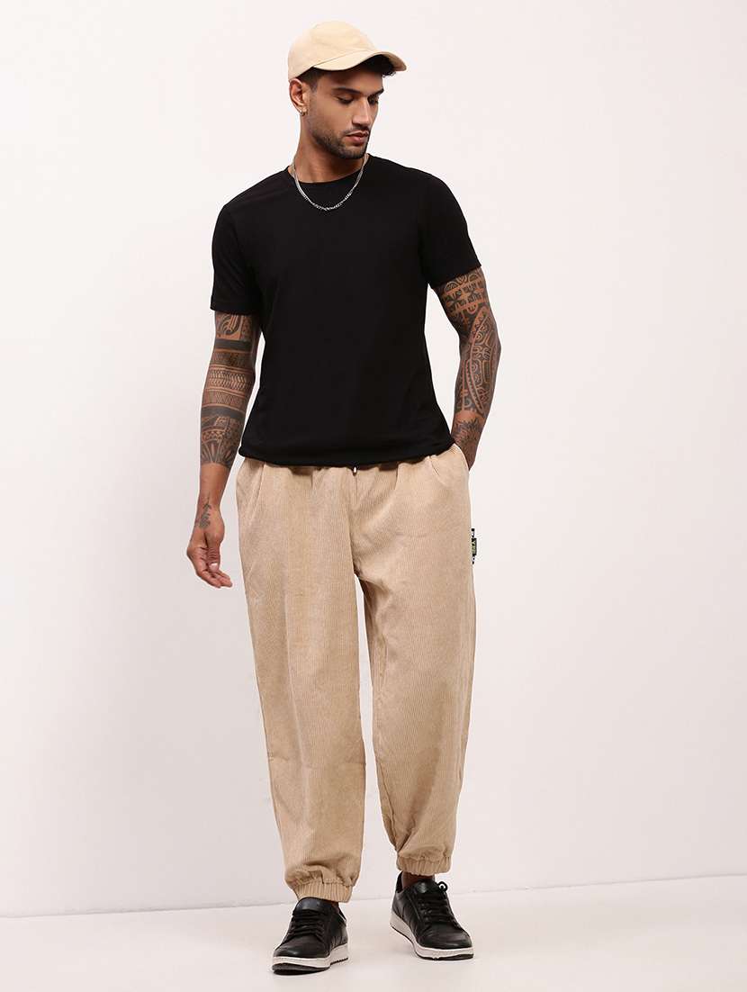 men solid mid rise relaxed fit jogger - 22173638 -  Standard Image - 4