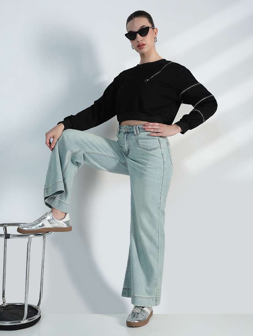 women black solid long sleeve cropped pullover - 22173744 -  Standard Image - 4