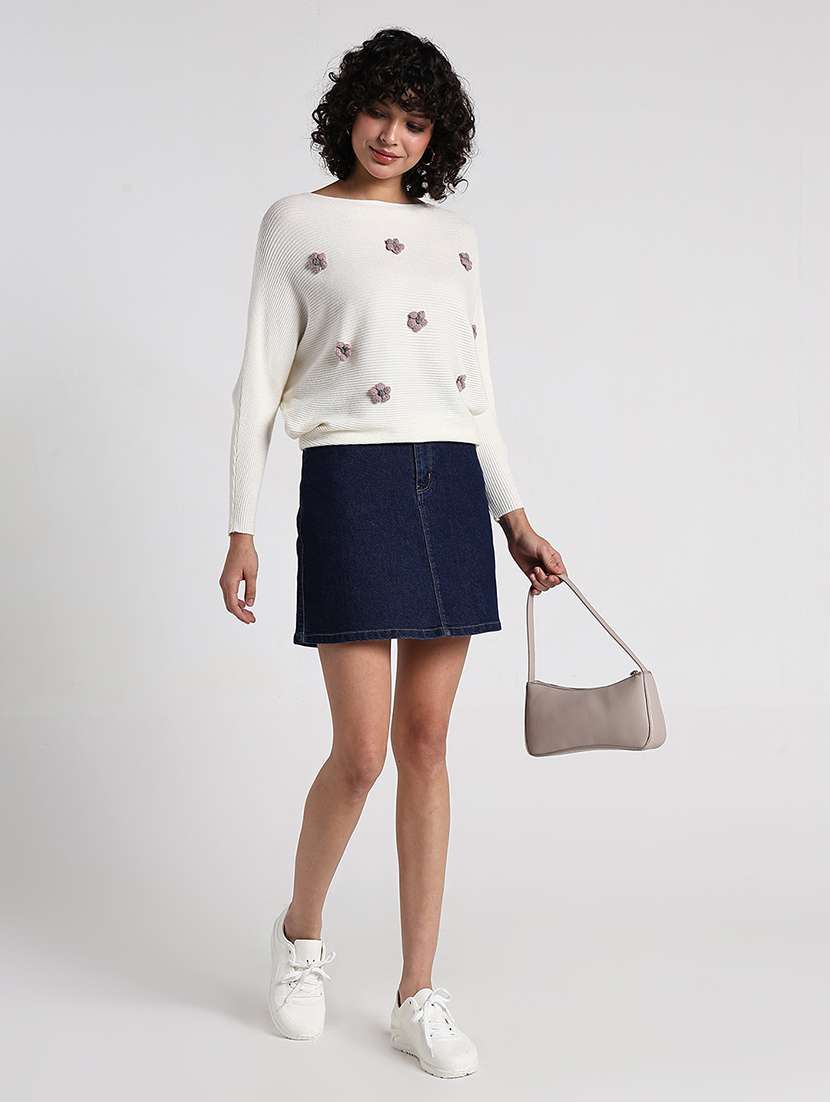 women self desifned batwing sleeve pullover - 22173751 -  Standard Image - 6