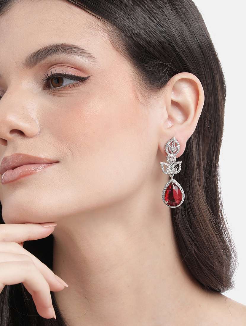 luxurious red ad drop earrings - 22173820 -  Standard Image - 1