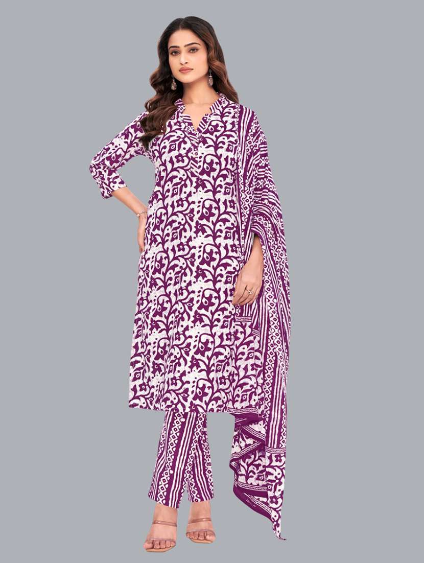 women batik printed three quarter sleeve kurta pant with dupatta set