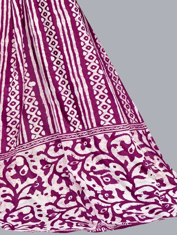 women batik printed three quarter sleeve kurta pant with dupatta set - 22173905 -  Standard Image - 4