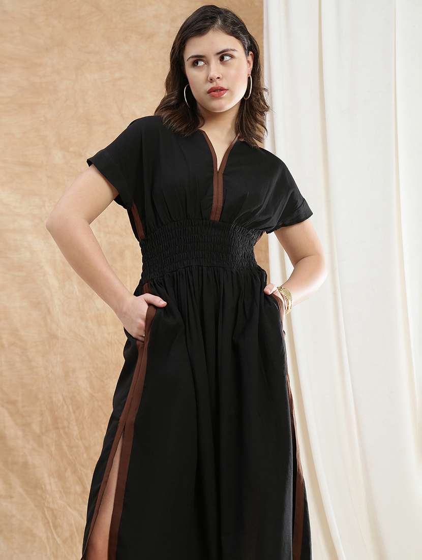 globus women black v-neck extended sleeves solid smocked side slit midi fit & flare dress - 22174029 -  Standard Image - 4