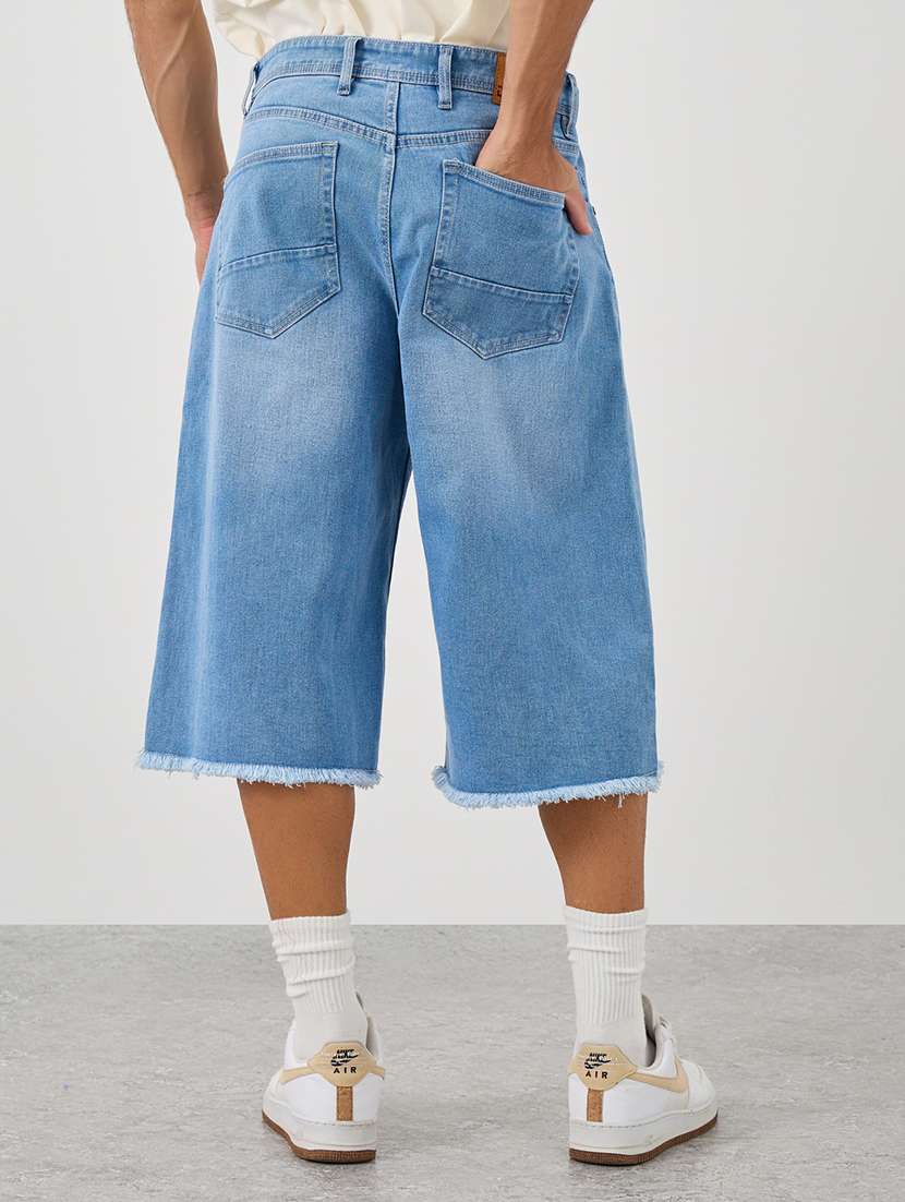 men solid mid rise relaxed fit denim short - 22174747 -  Standard Image - 1