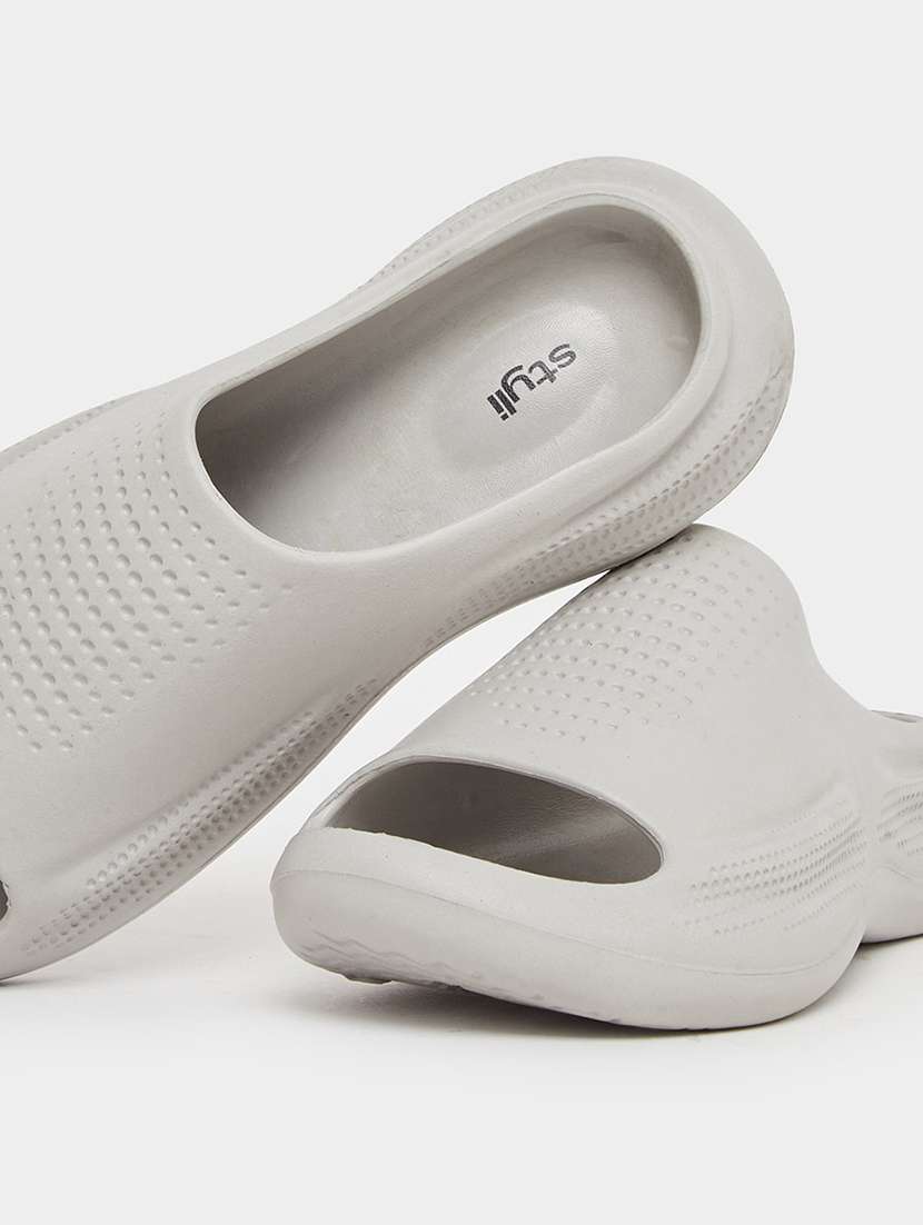 men solid slip on slider - 22174757 -  Standard Image - 4