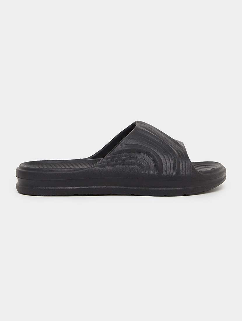 men solid slip on slider - 22174758 -  Standard Image - 1