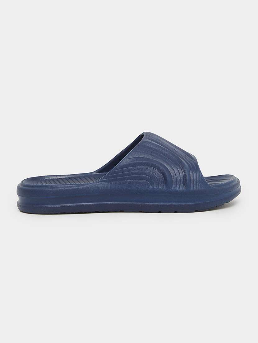 men solid slip on slider - 22174759 -  Standard Image - 1