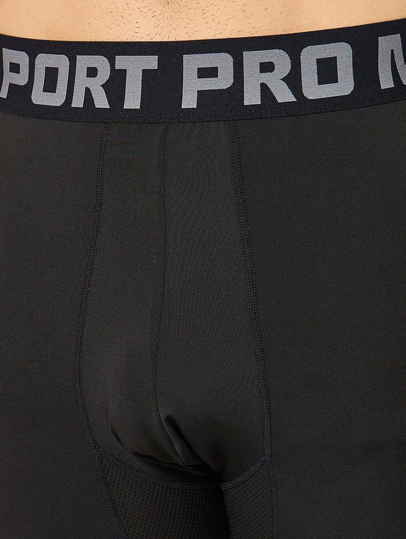 men solid high rise tight - 22174770 -  Standard Image - 4