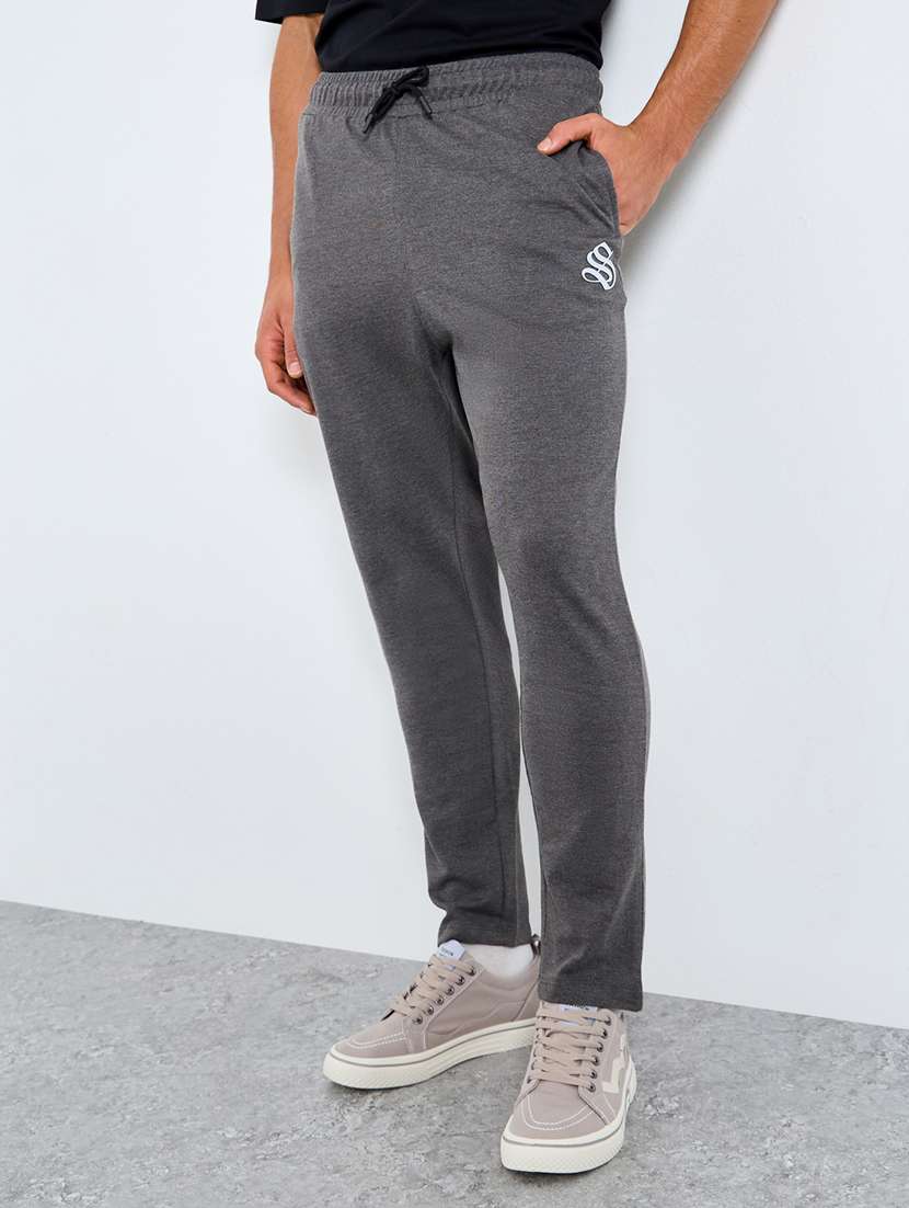 men solid mid rise full length track pant