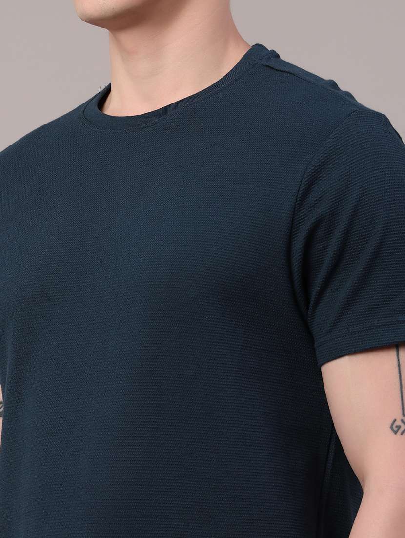 men solid round neck t-shirt - 22174981 -  Standard Image - 1