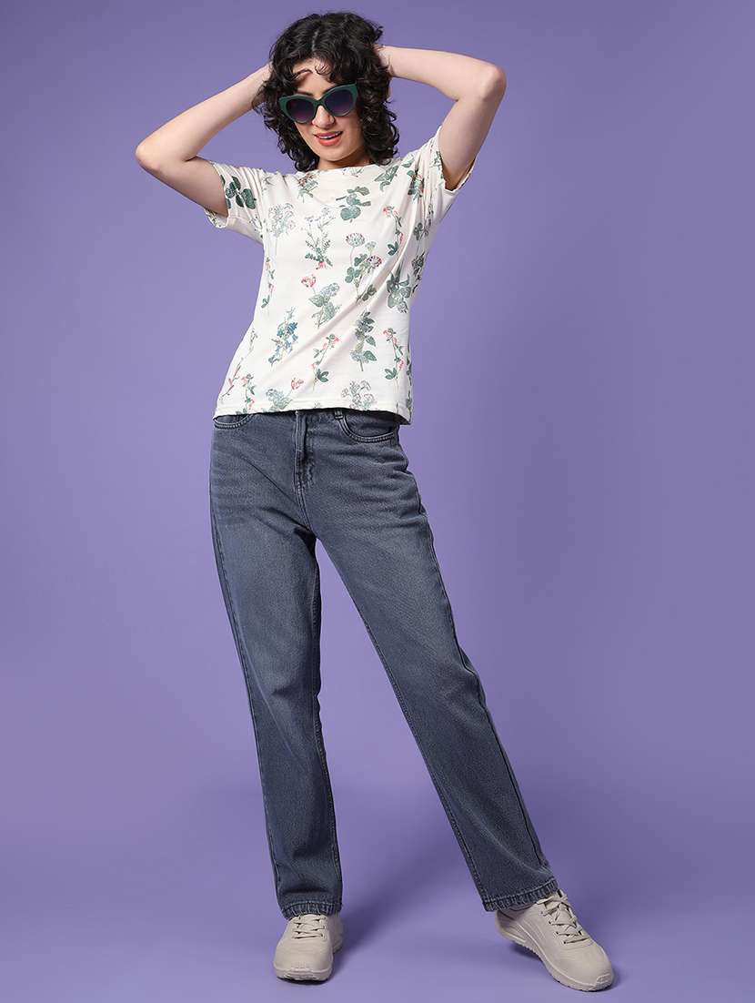 women printed short sleeve t-shirt - 22175430 -  Standard Image - 4