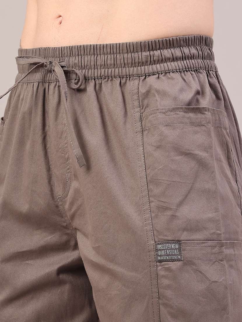 men solid mid rise regular fit cargo  - 22175854 -  Standard Image - 1
