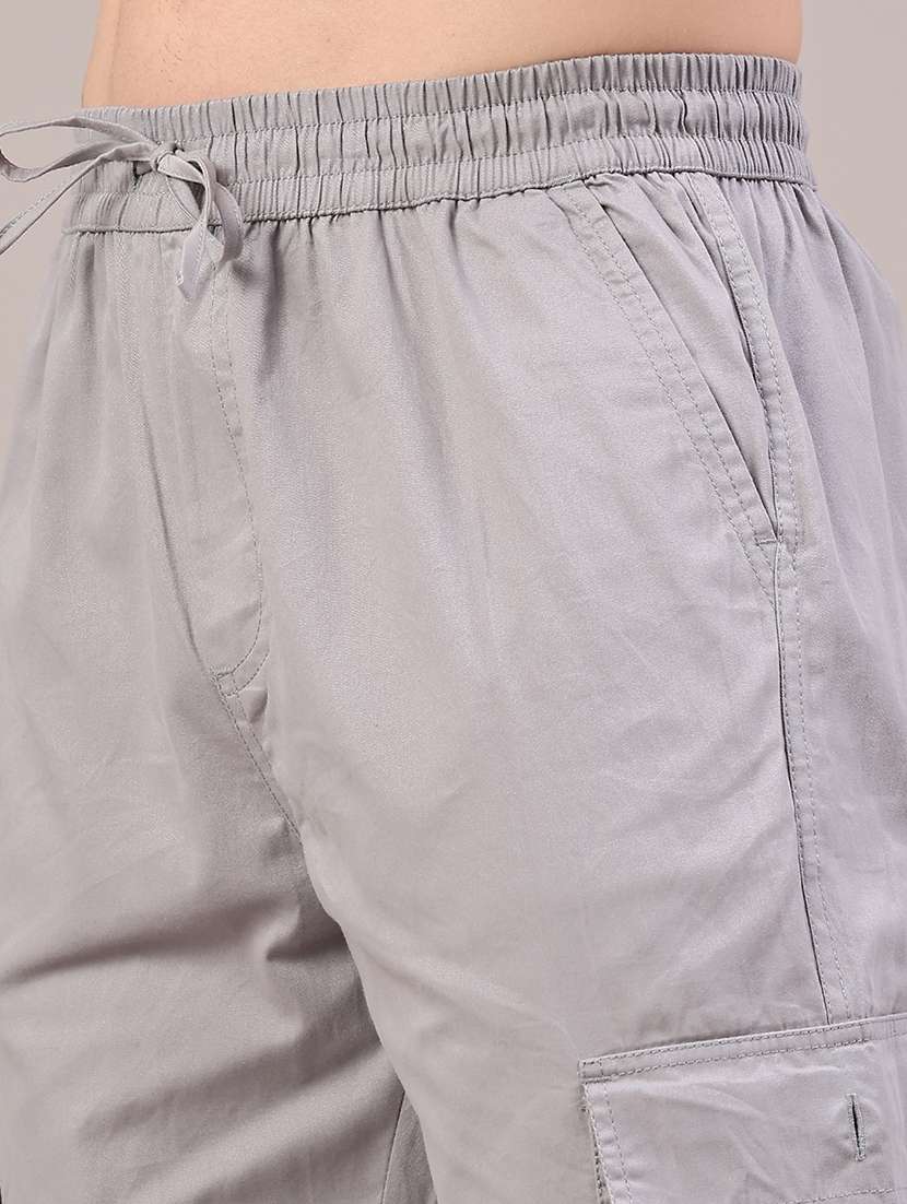 men solid mid rise regular fit cargo  - 22175855 -  Standard Image - 1
