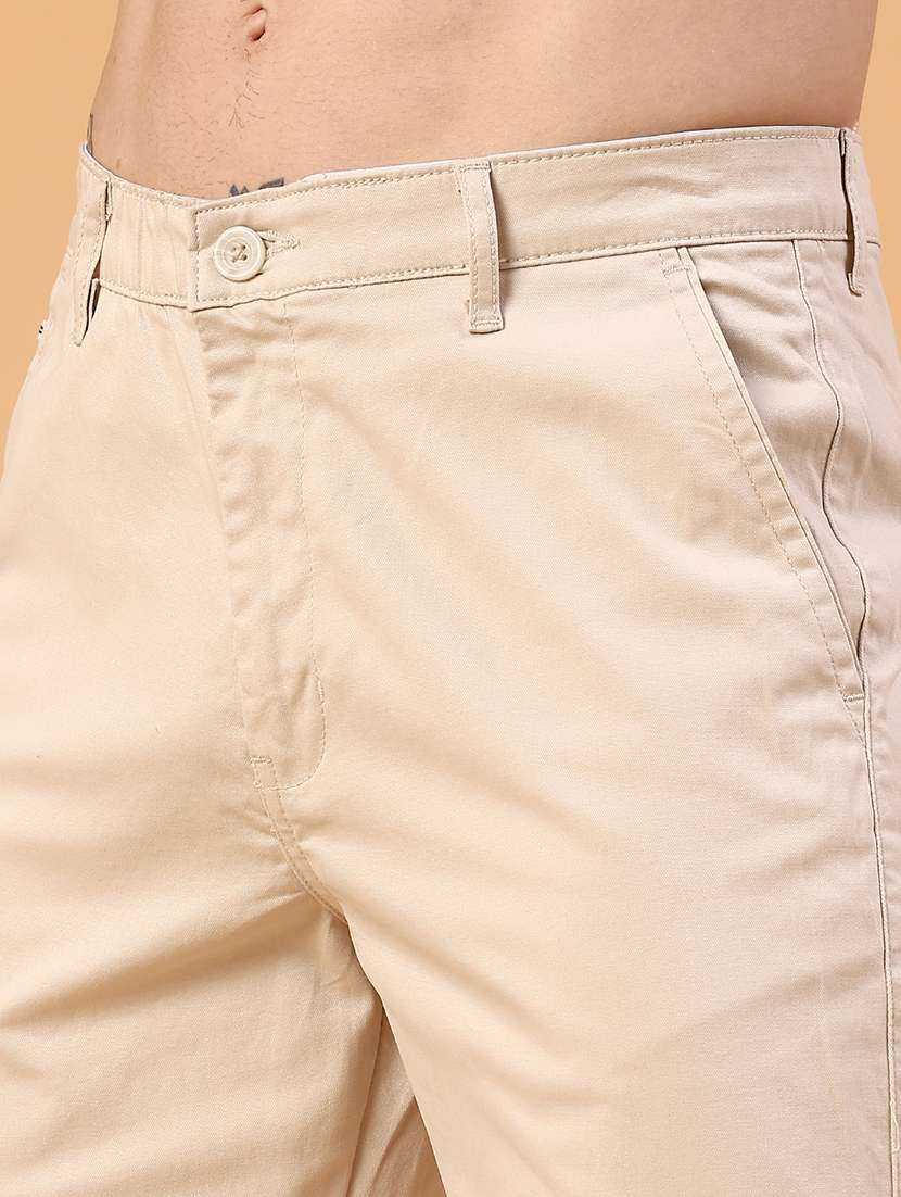 men solid mid rise chinos casual trouser - 22176090 -  Standard Image - 4