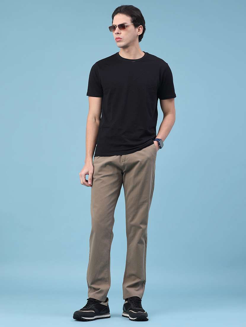 men solid mid rise regular fit chino - 22176098 -  Standard Image - 4