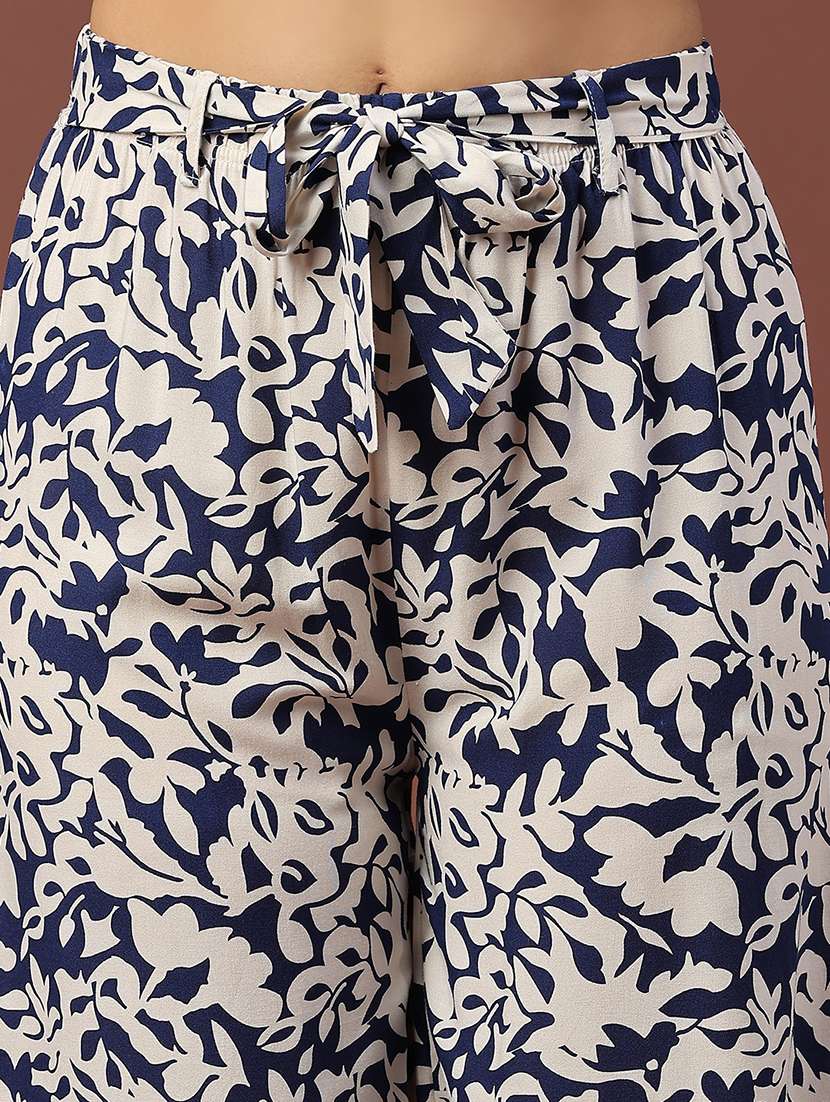 women floral printed mid rise straight trouser - 22176422 -  Standard Image - 1