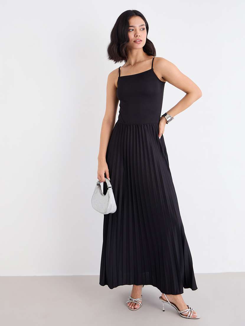 women solid shoulder strap fit and flare dress
