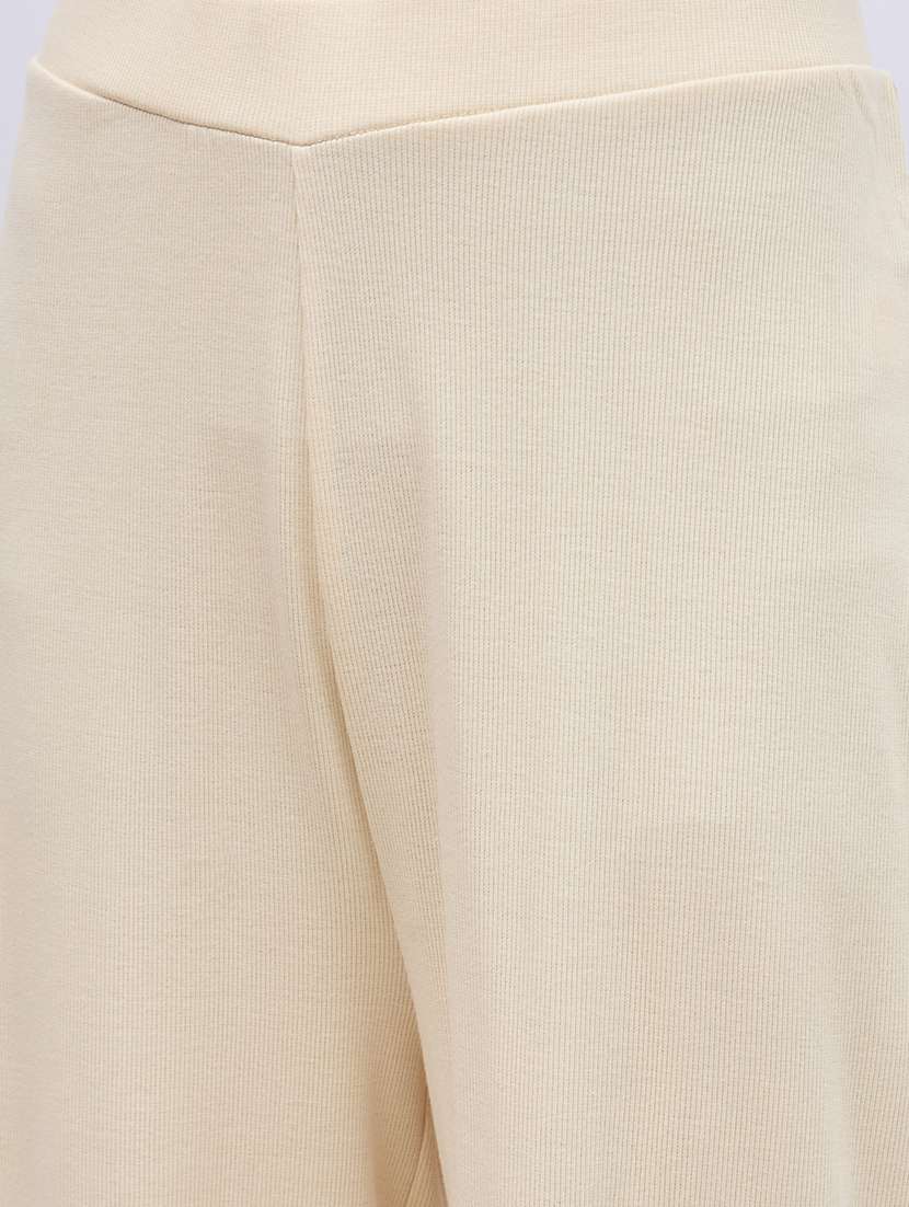 women solid mid rise track pant - 22176732 -  Standard Image - 4