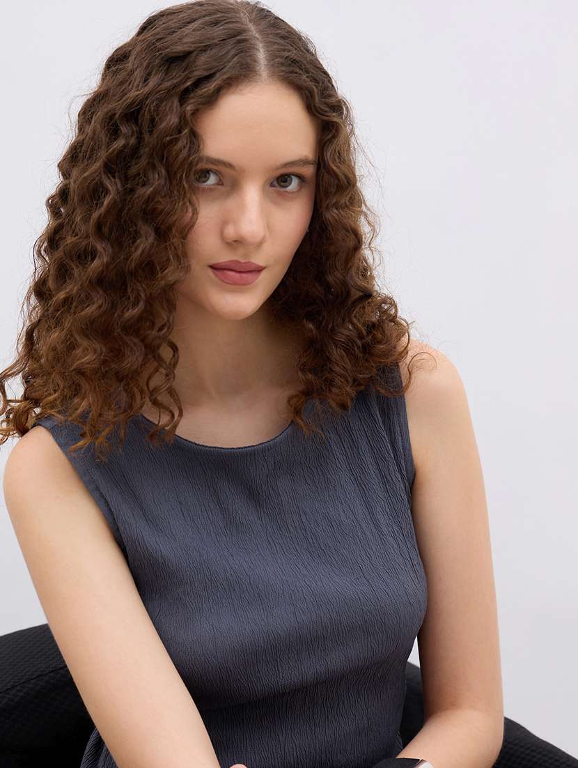 women solid top and trouser co-ord set - 22176789 -  Standard Image - 4