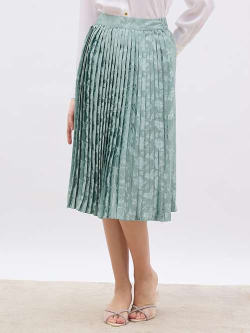 women self designed high rise pleated skirt - 22176793 -  Standard Image - 0