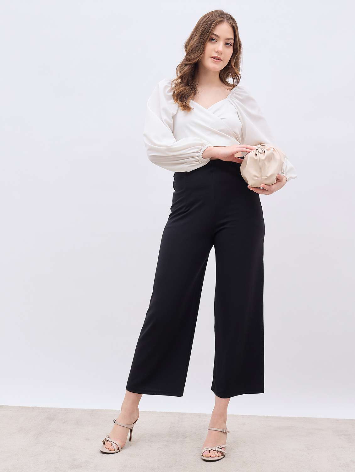 women solid high rise staright fit trouser - 22176800 -  Standard Image - 4