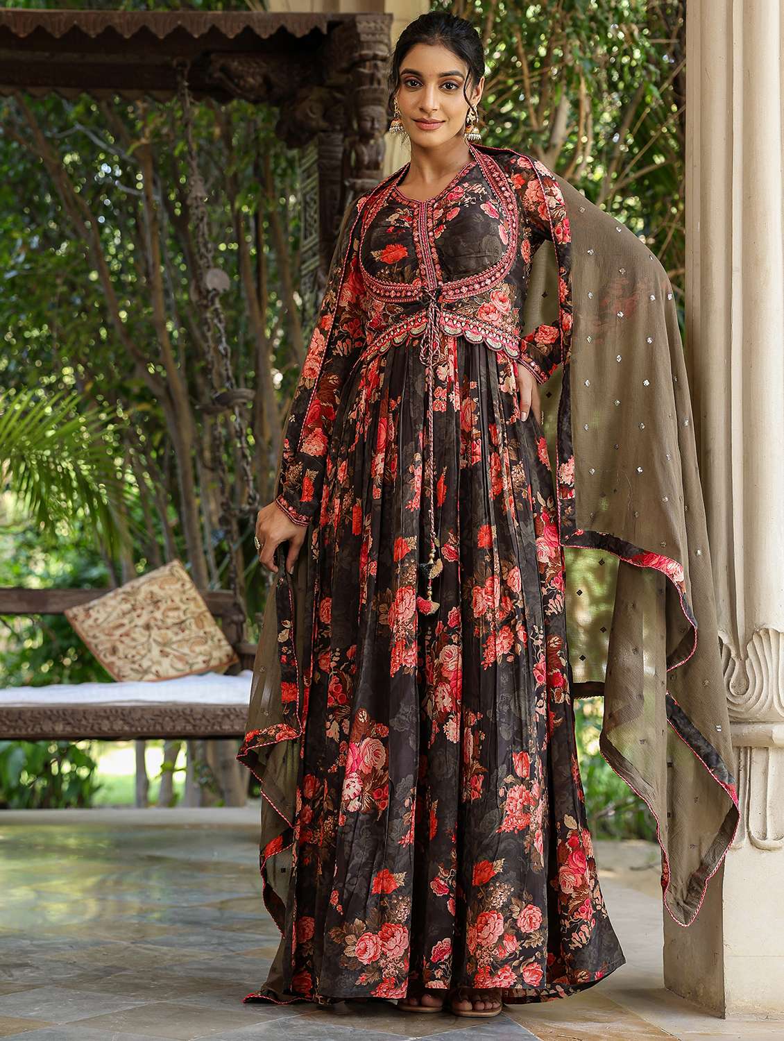 women floral printed long sleeve kurta with dupatta set