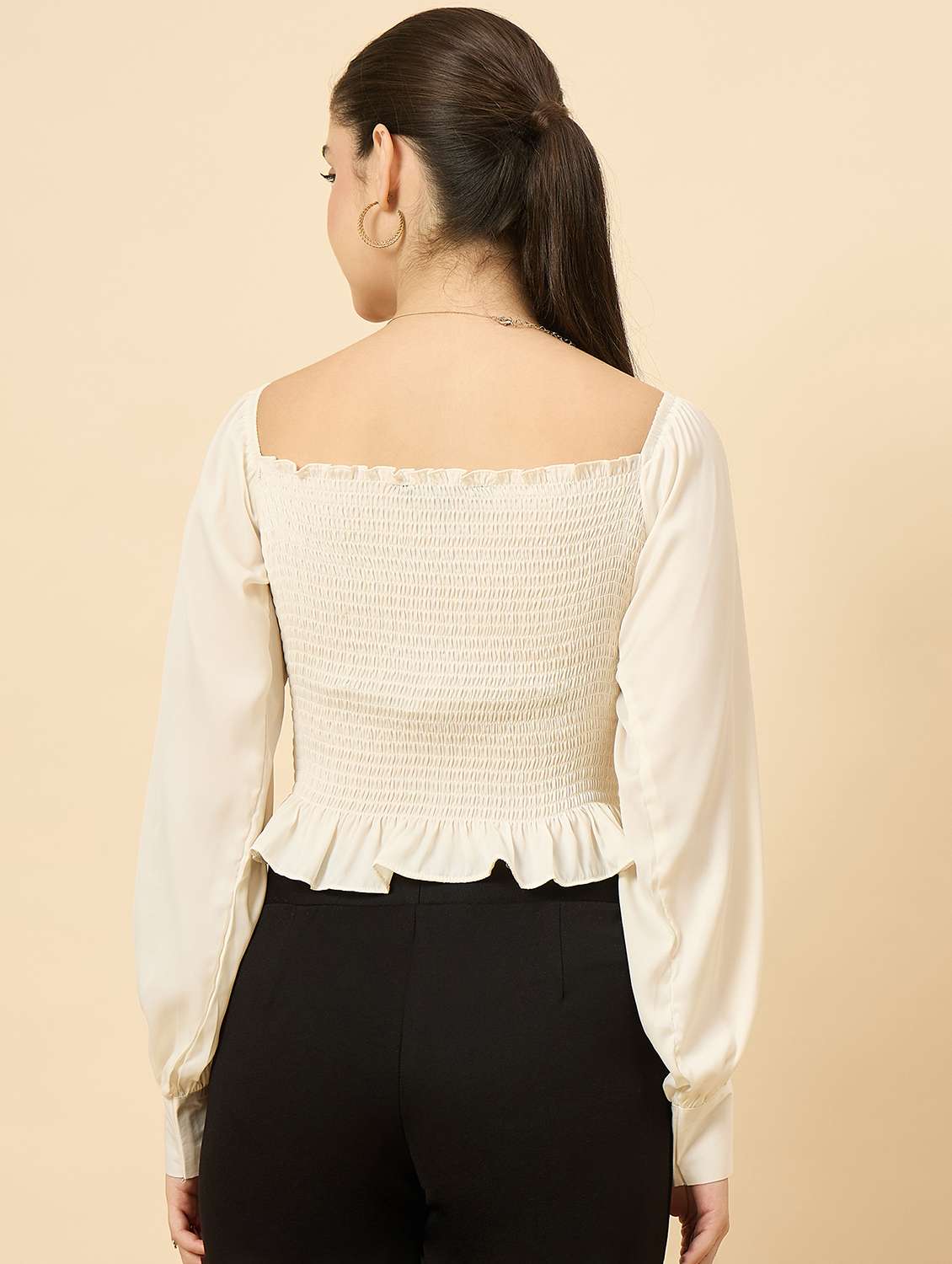 women solid puff sleeve crop top - 22177791 -  Standard Image - 4