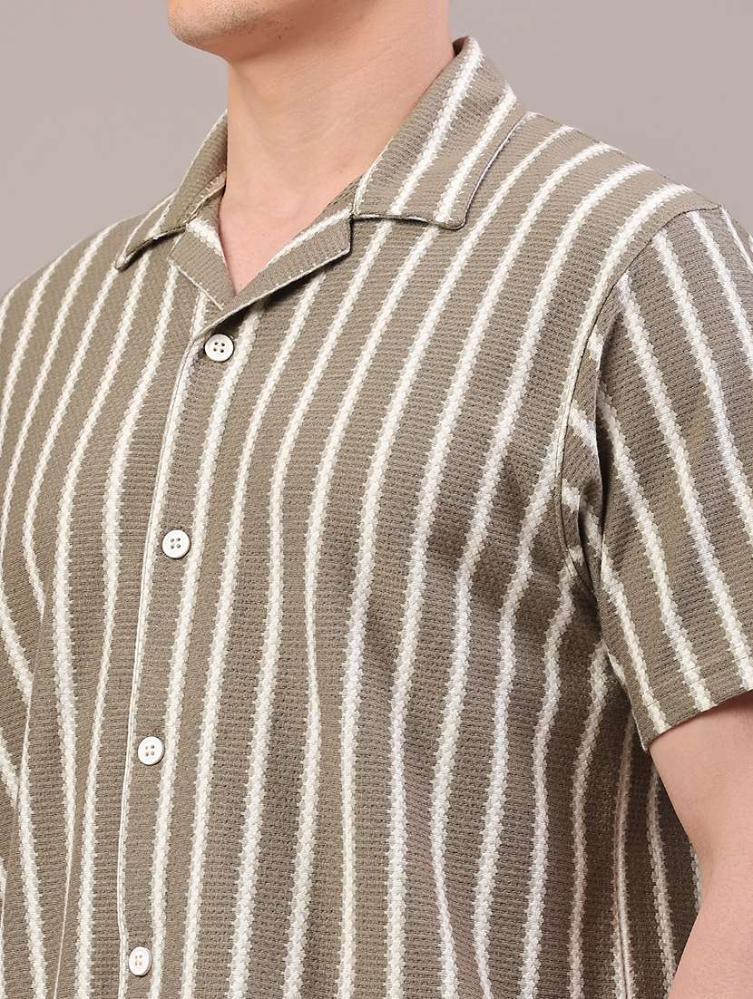 Men Striped Short Sleeve Regular Fit Casual Shirt - 22177906 -  Standard Image - 1