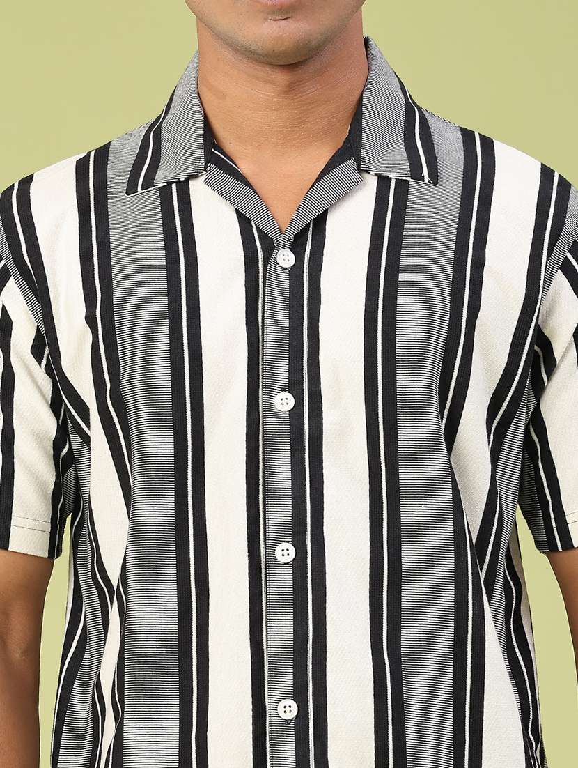 men striped short sleeve regular fit casual shirt - 22177908 -  Standard Image - 1