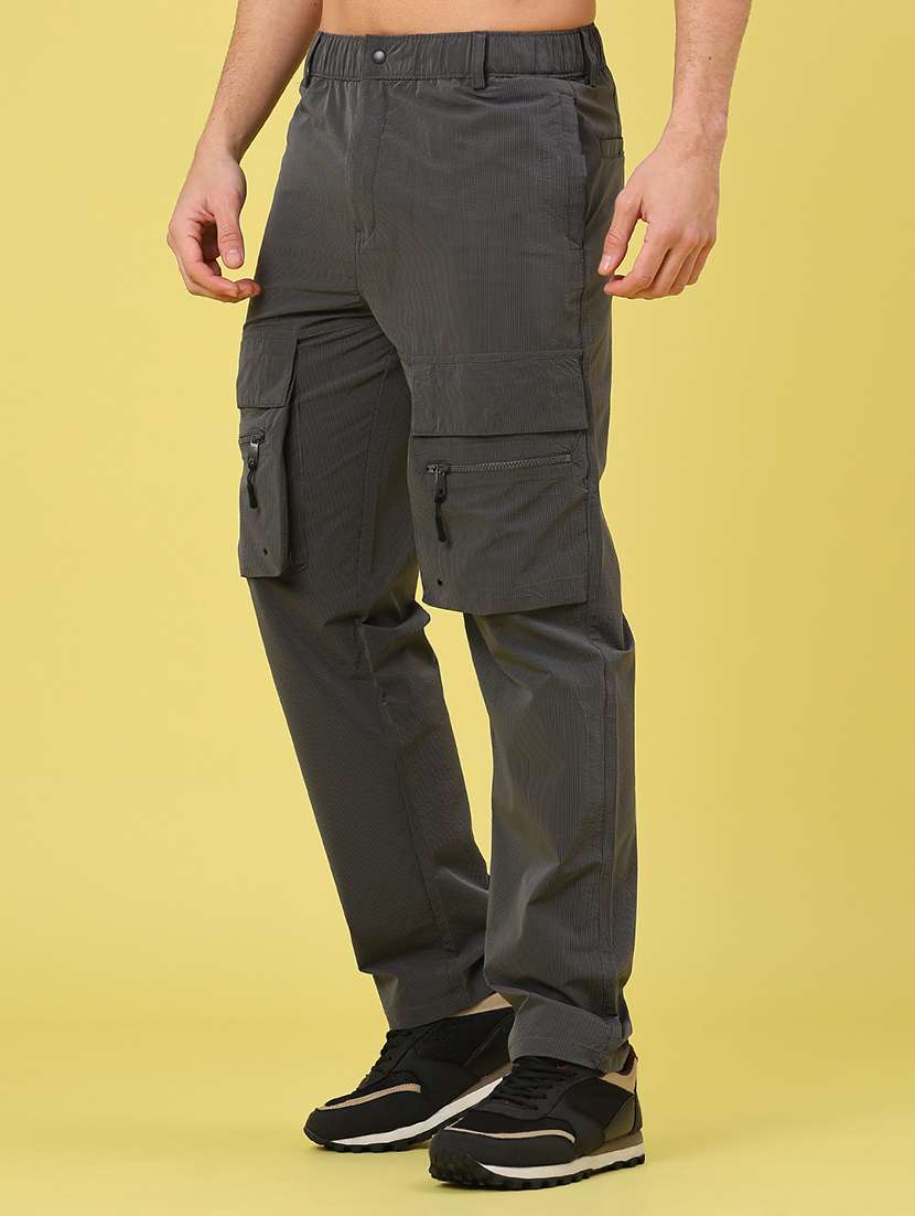 men solid mid rise regular fit cargo - 22178220 -  Standard Image - 1