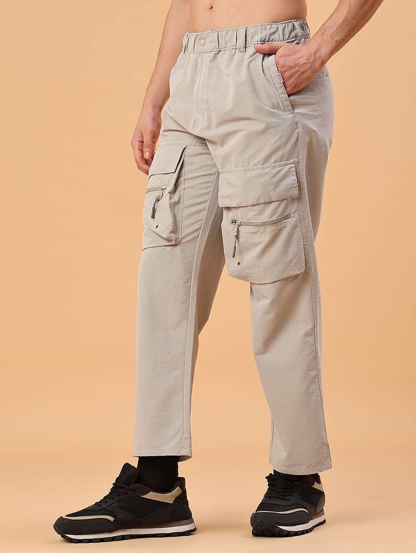 men solid mid rise regular fit cargo - 22178222 -  Standard Image - 1